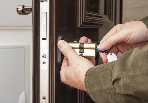 How Do Professional Locksmiths Get Into Homes?